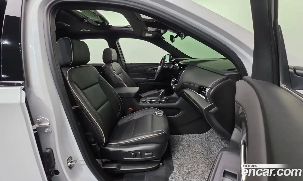 Chevrolet Traverse 2023 3.6 Автомат в Москве № 890463, фото 10