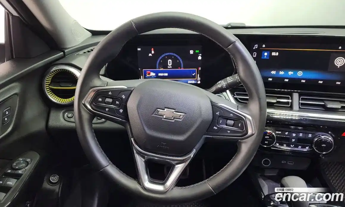 Chevrolet Trax 2024 1.2 гидро в Москве № 890487, фото 12