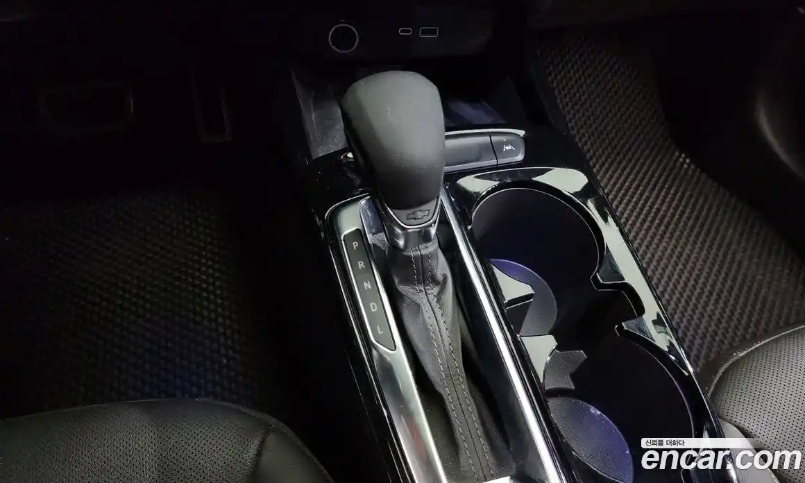 Chevrolet Trax 2024 1.2 гидро в Москве № 890487, фото 8
