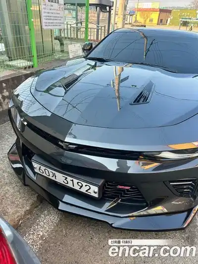 Chevrolet Camaro SS 6.2 V8