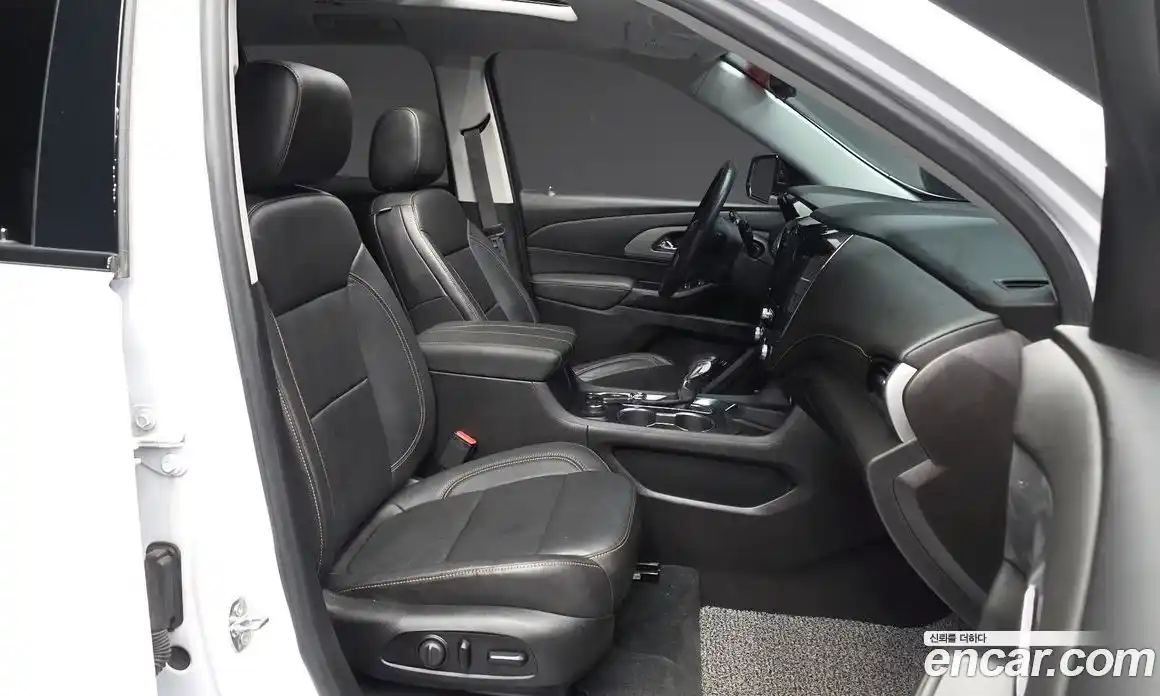 Chevrolet Traverse 2021 3.6 Автомат в Москве № 890588, фото 11