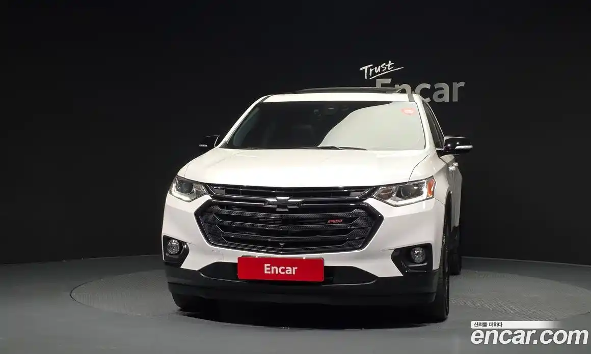 Chevrolet Traverse 2021 3.6 Автомат в Москве № 890588, фото 3