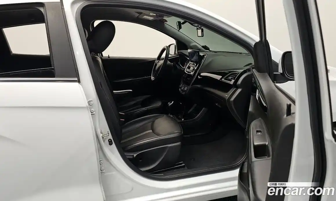 Chevrolet Spark 2019 1.0 Автомат в Москве № 890604, фото 11