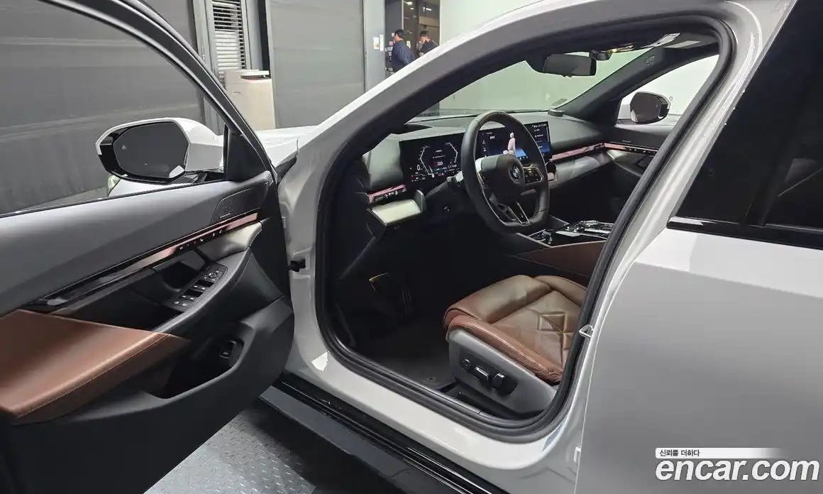 BMW 5-Series 2024 2.0 Автомат в Москве № 890827, фото 10