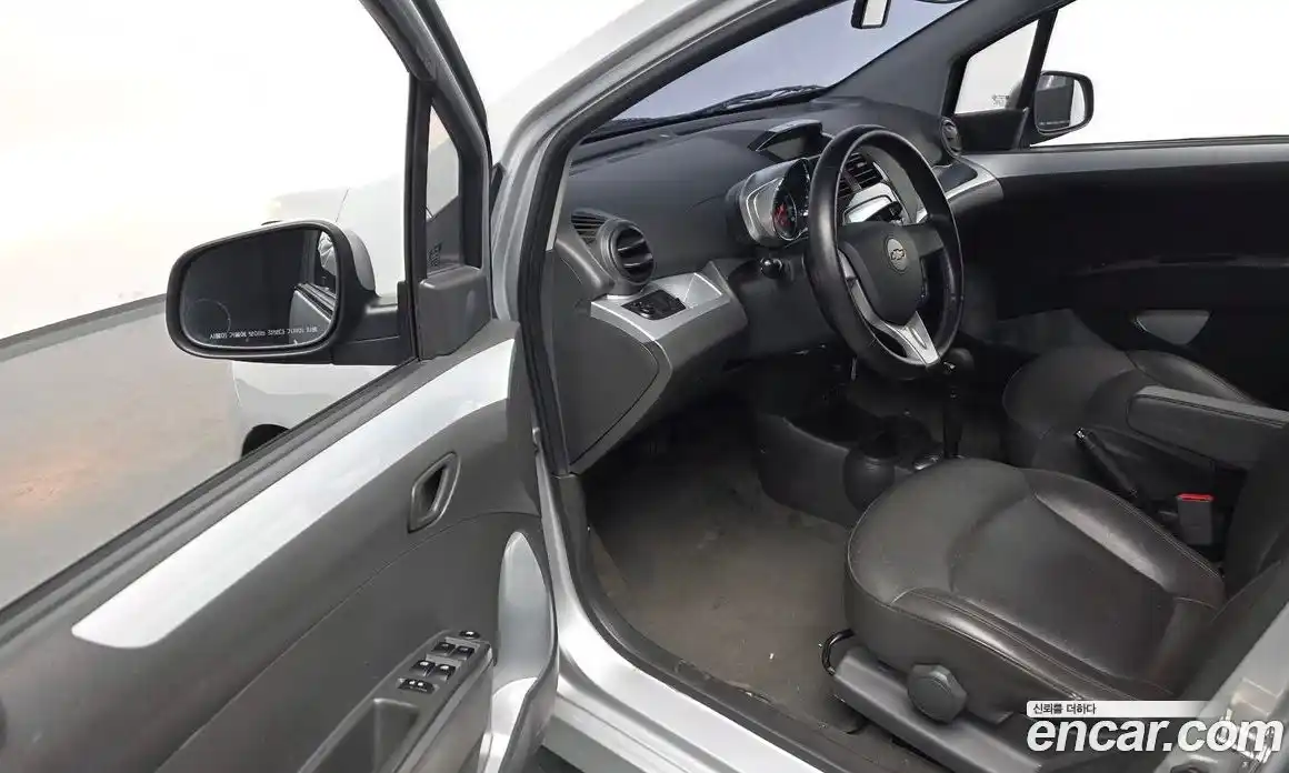 Chevrolet Spark 2014 1.0 гидро в Москве № 890933, фото 12