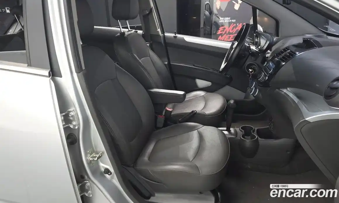 Chevrolet Spark 2014 1.0 гидро в Москве № 890933, фото 10