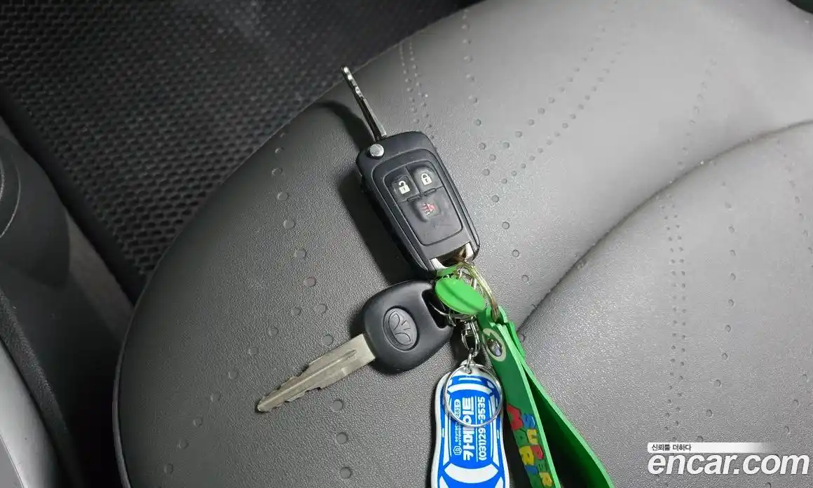 Chevrolet Spark 2014 1.0 гидро в Москве № 890948, фото 17