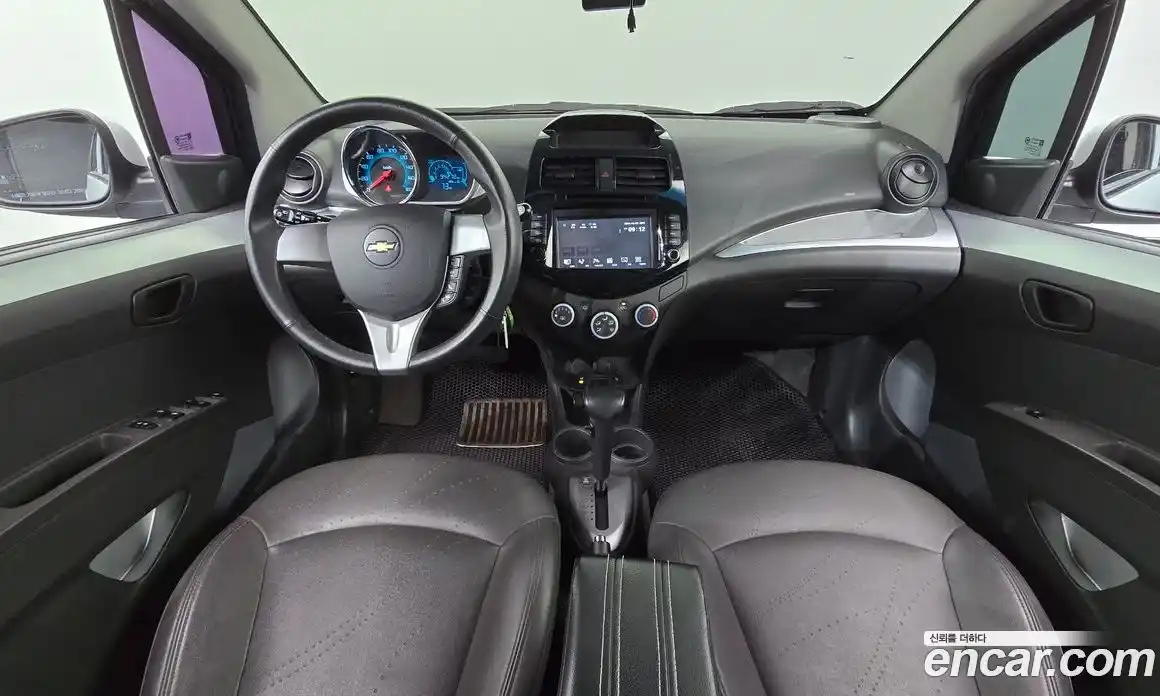 Chevrolet Spark 2014 1.0 гидро в Москве № 890948, фото 7