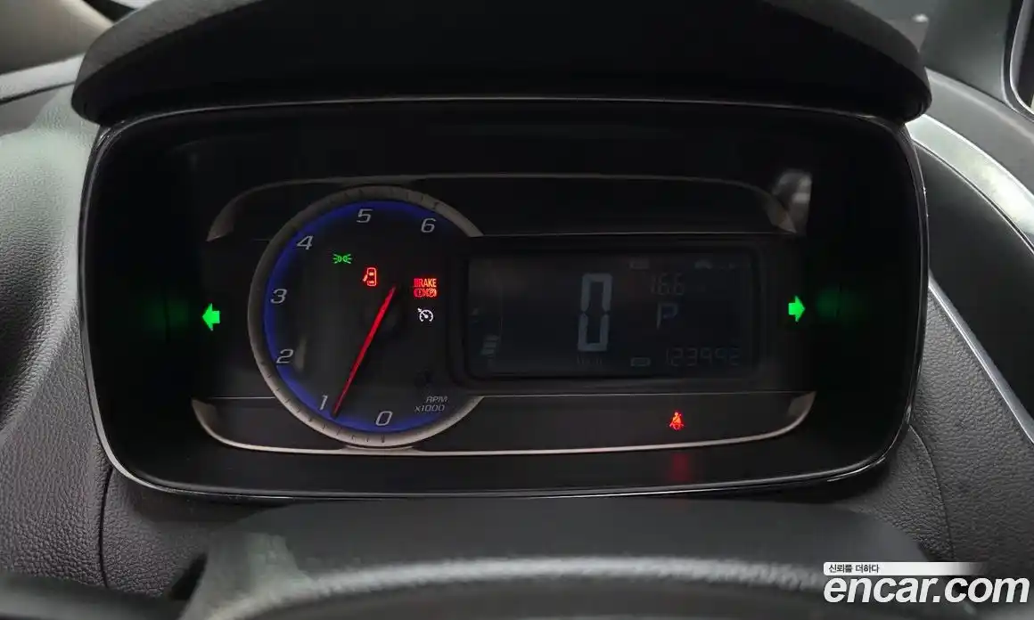 Chevrolet Trax 2016 1.6 Автомат в Москве № 891095, фото 8