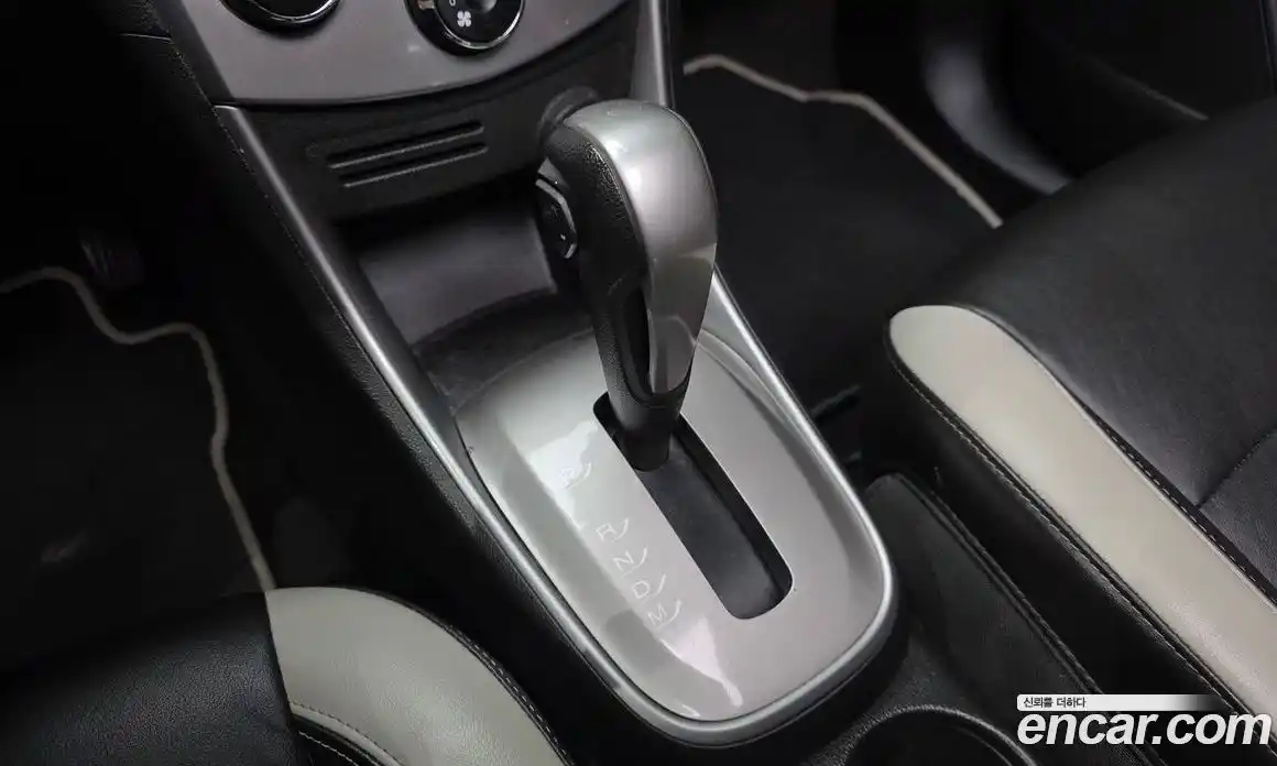 Chevrolet Trax 2016 1.6 Автомат в Москве № 891095, фото 9