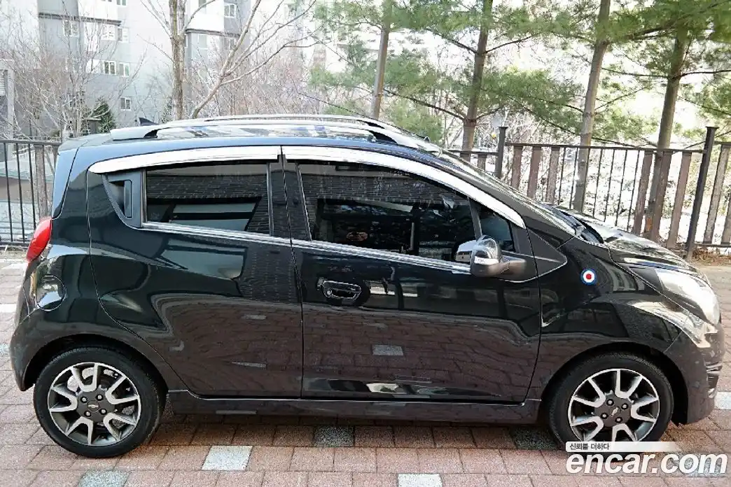 Chevrolet Spark 2014 1.0 Автомат в Москве № 891169, фото 12