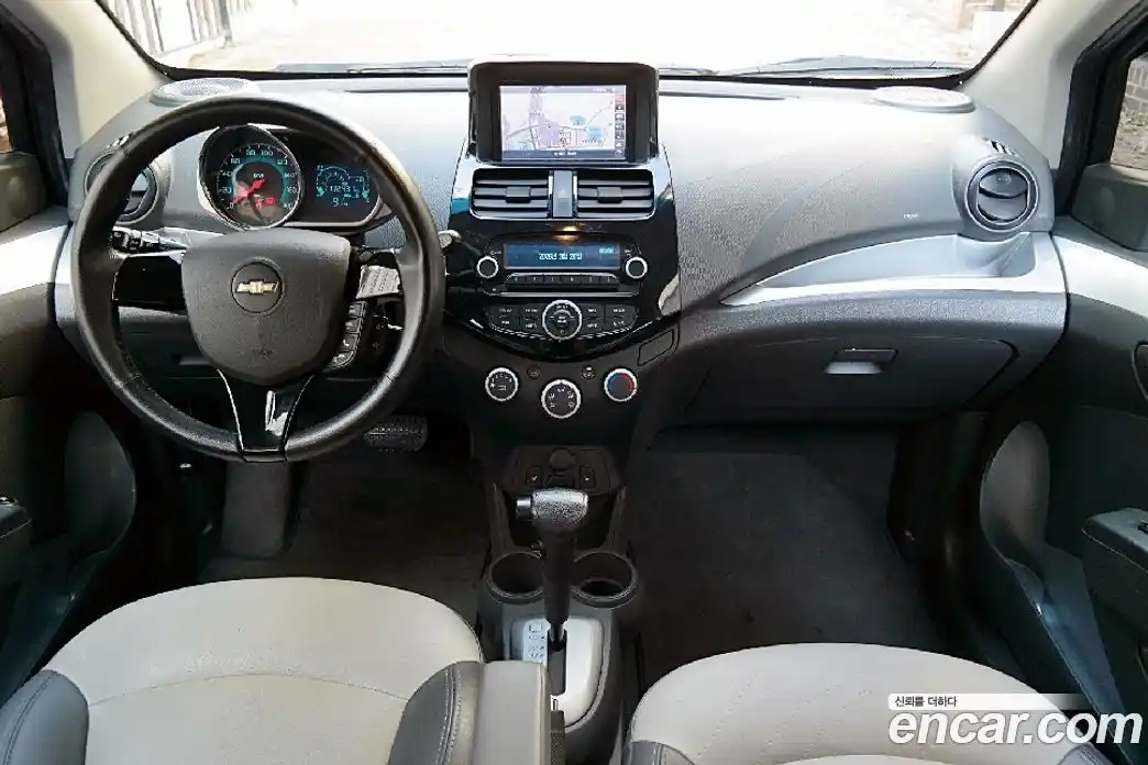 Chevrolet Spark 2014 1.0 Автомат в Москве № 891169, фото 7