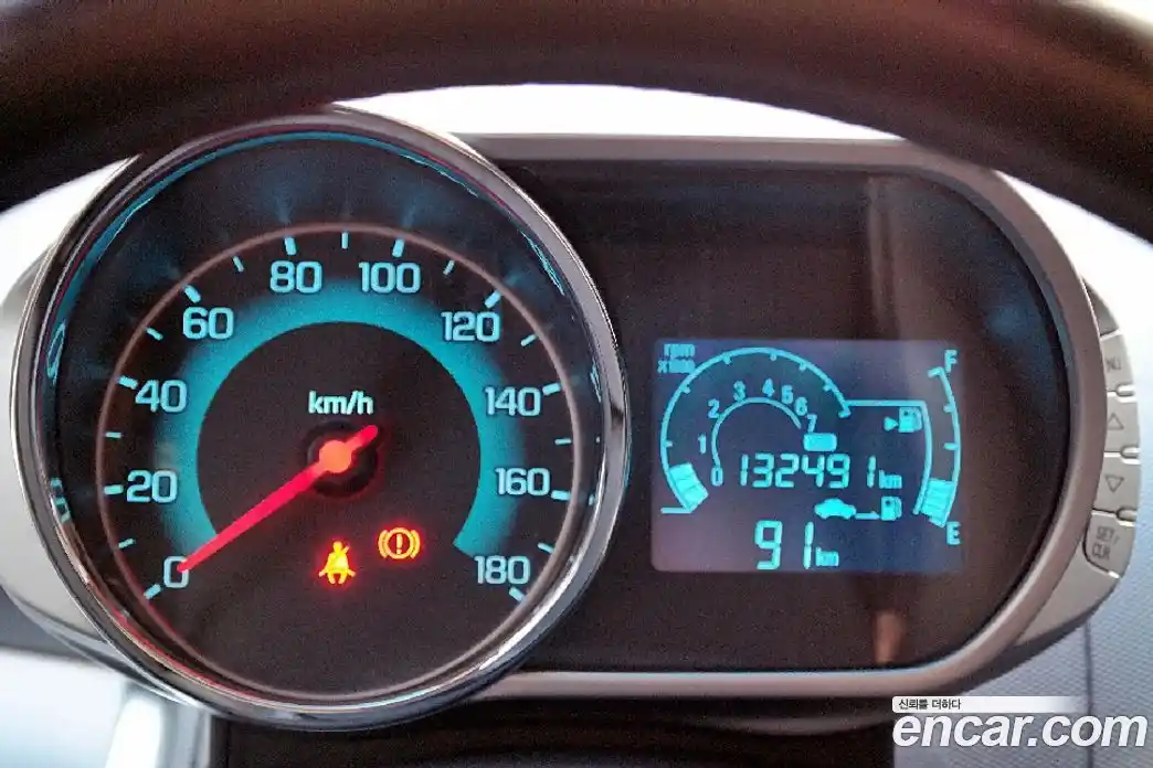 Chevrolet Spark 2014 1.0 Автомат в Москве № 891169, фото 8