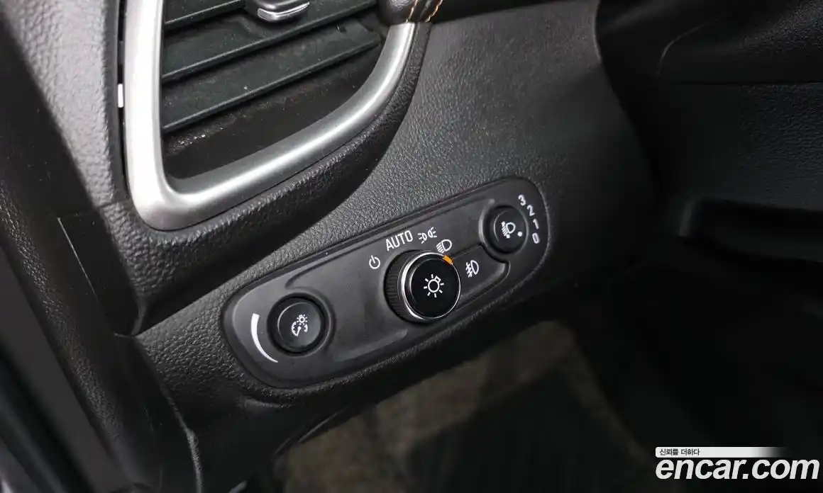 Chevrolet Trax 2018 1.6 гидро в Москве № 891279, фото 19