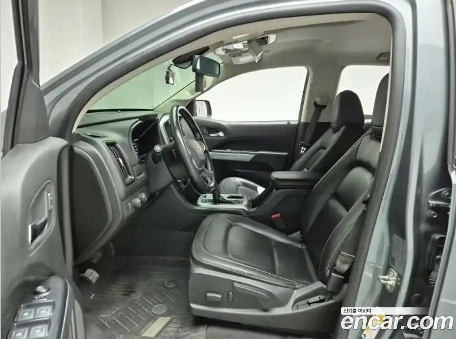 Chevrolet Colorado 2020 3.6 Автомат в Москве № 891521, фото 11