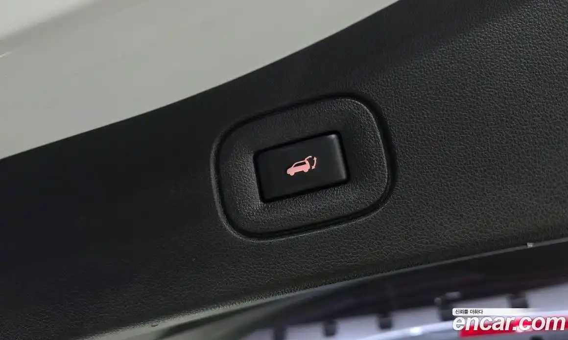 Renault QM6 2017 2.0 Автомат в Москве № 891732, фото 16