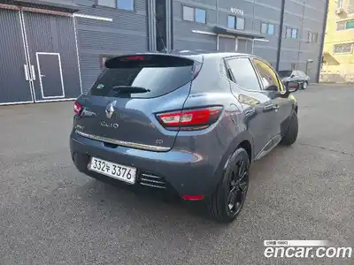 Renault Cilo 2018 1.5 Автомат в Москве № 891805, миниатюра 2