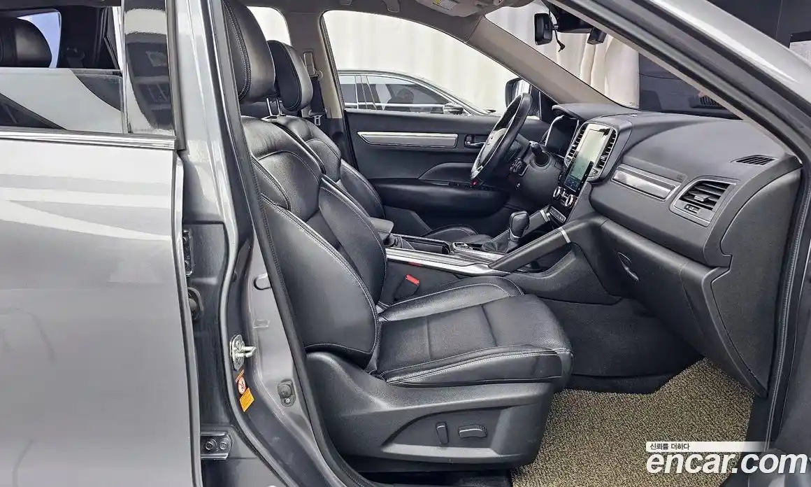 Renault QM6 2016 2.0 Автомат в Москве № 891854, фото 11