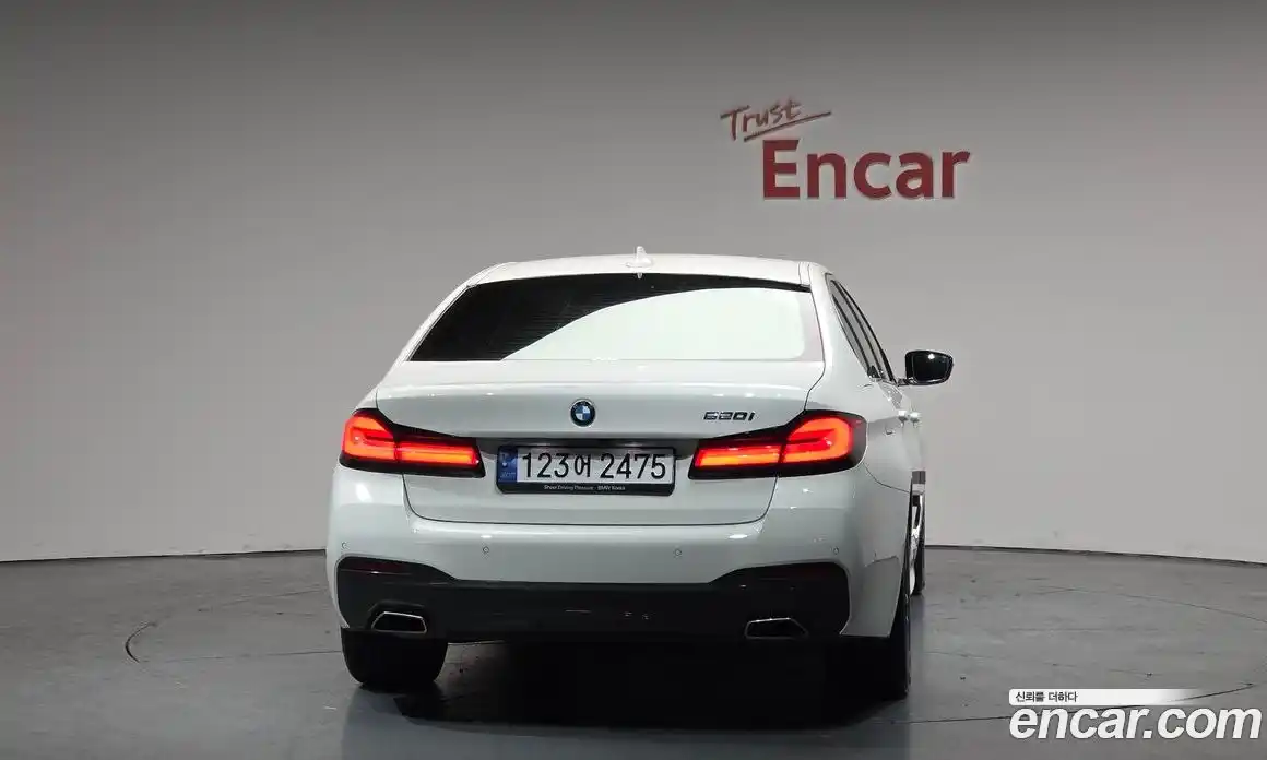 BMW 5-Series 2022 2.0 Автомат в Москве № 892082, фото 3