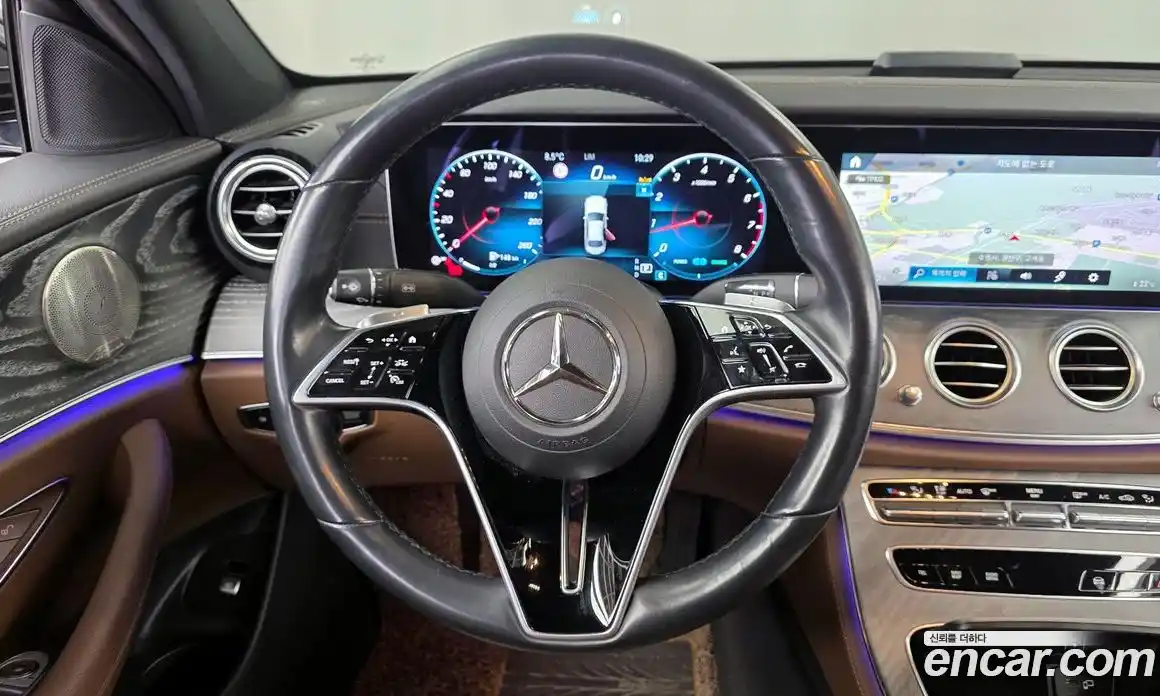 Mercedes-Benz E-Class 2022 2.0 Автомат в Москве № 893590, фото 13