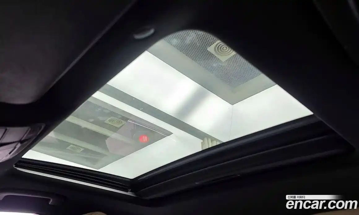 Mercedes-Benz E-Class 2022 2.0 Автомат в Москве № 893590, фото 19