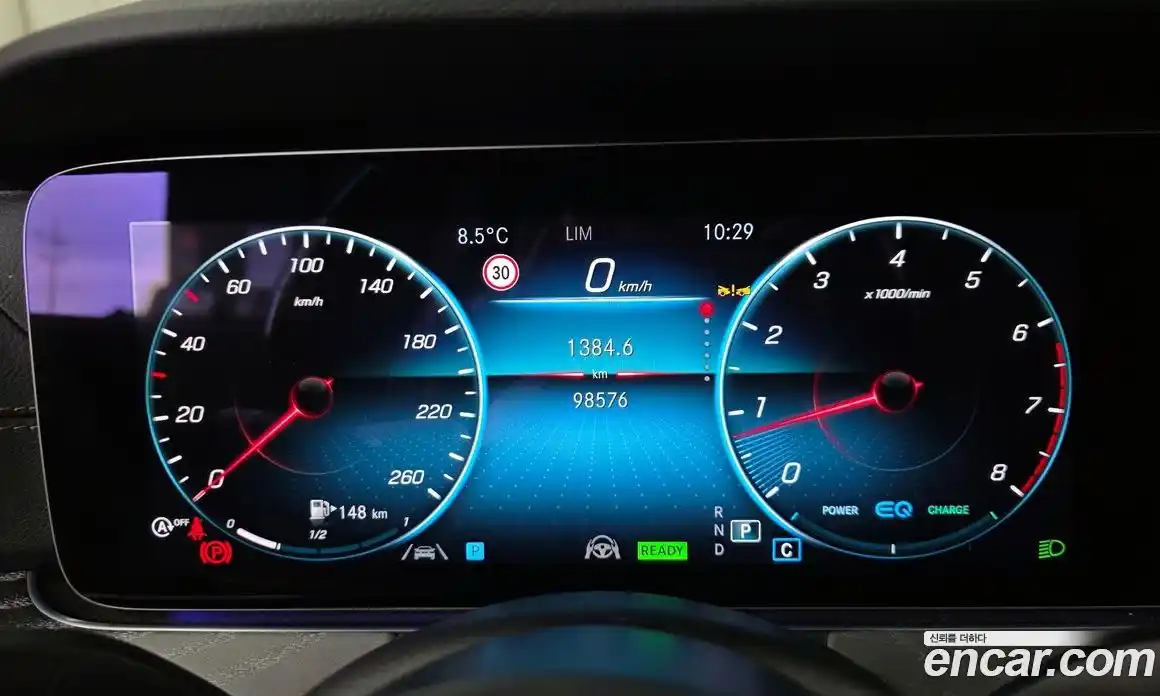 Mercedes-Benz E-Class 2022 2.0 Автомат в Москве № 893590, фото 8