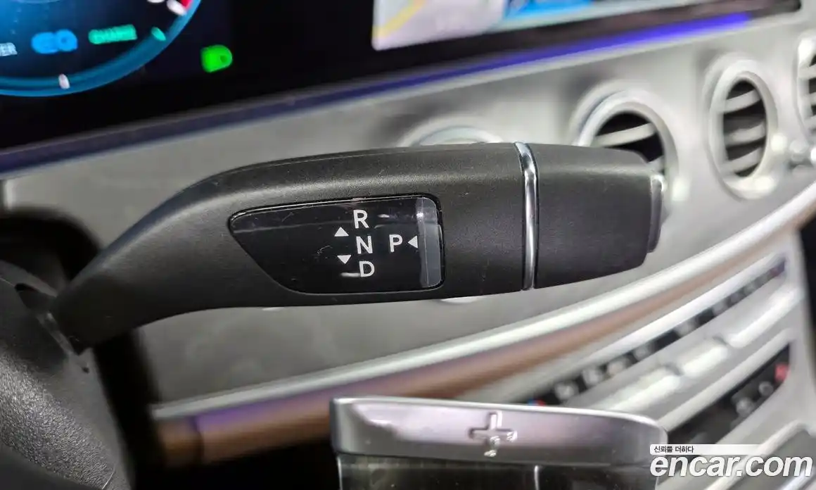 Mercedes-Benz E-Class 2022 2.0 Автомат в Москве № 893590, фото 9