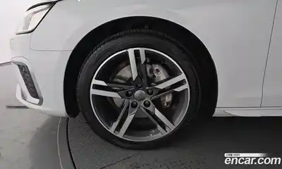 Audi A4 2021 2.0 Автомат в Москве № 894020, миниатюра 5