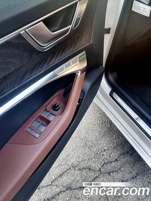 Audi A6 2021 2.0 Автомат в Москве № 894243, фото 17