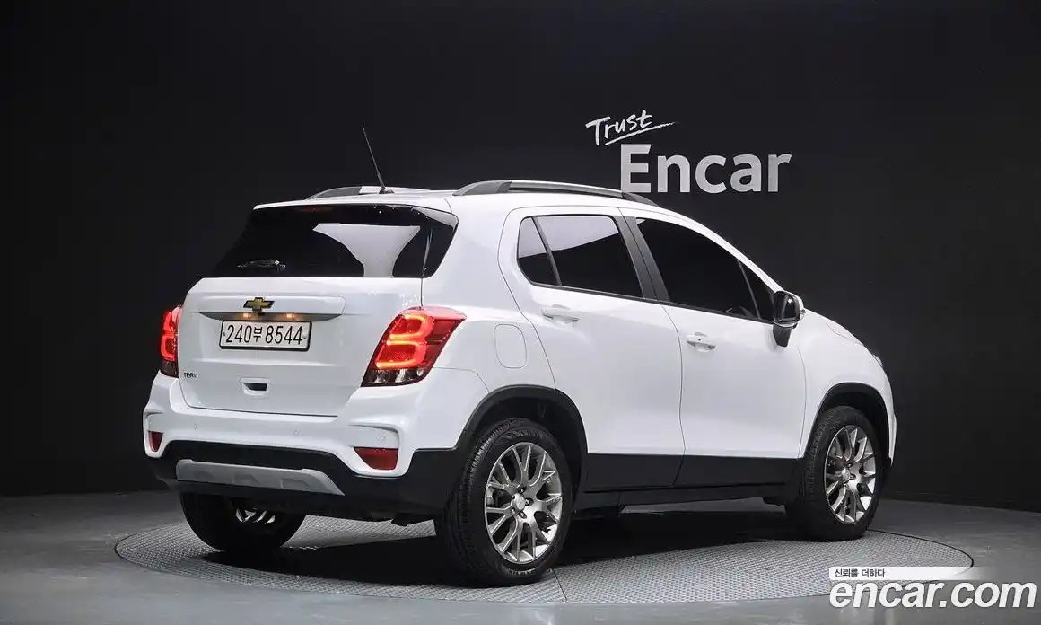 Chevrolet Trax 2020 1.4 гидро в Москве № 105865, фото 2