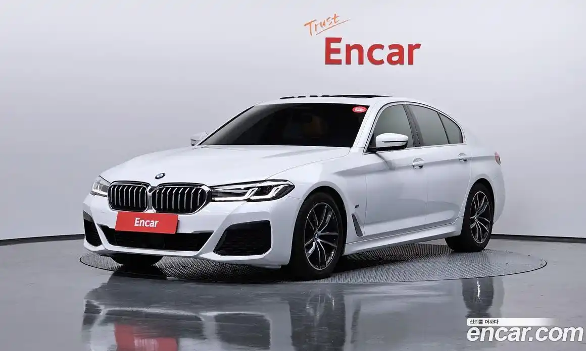 BMW 5-Series 2022 2.0 Автомат в Москве № 228565, фото 1