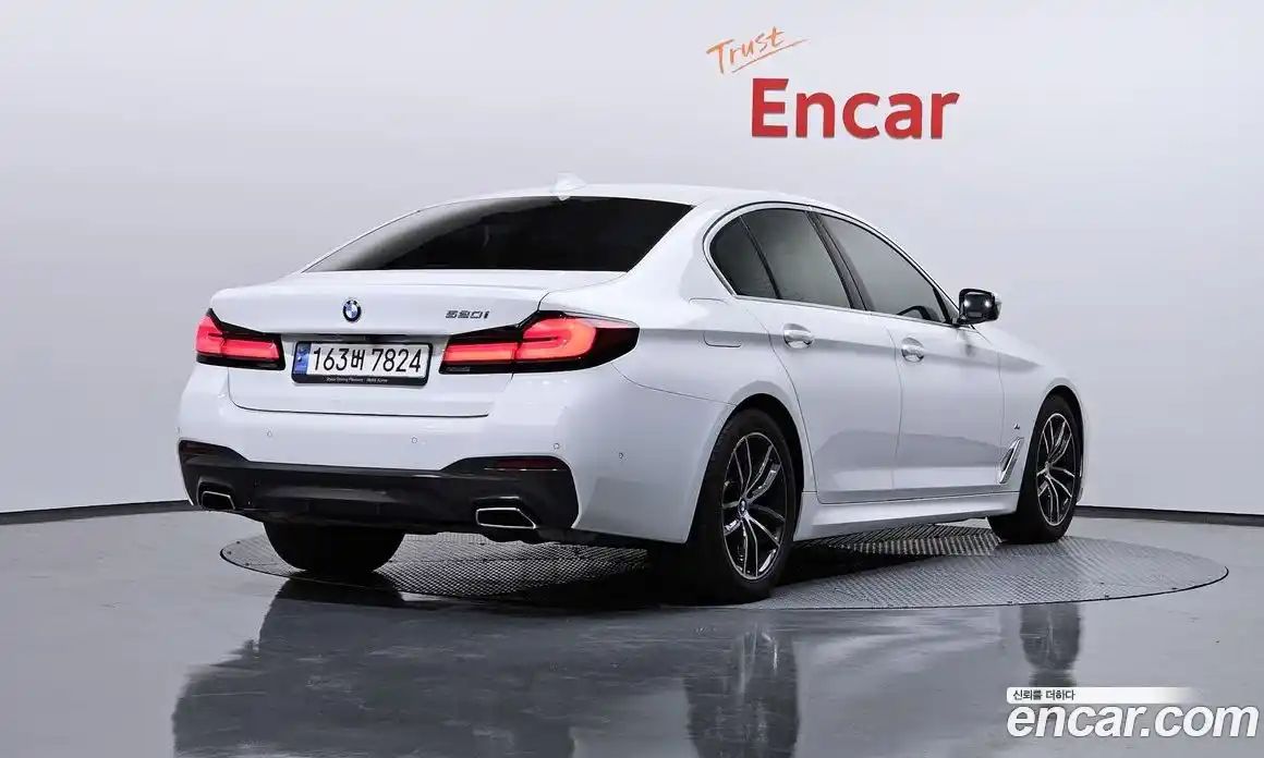 BMW 5-Series 2022 2.0 Автомат в Москве № 228565, фото 2