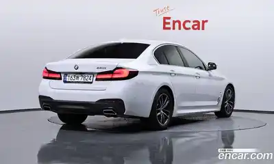 BMW 5-Series 2022 2.0 Автомат в Москве № 228565, миниатюра 2