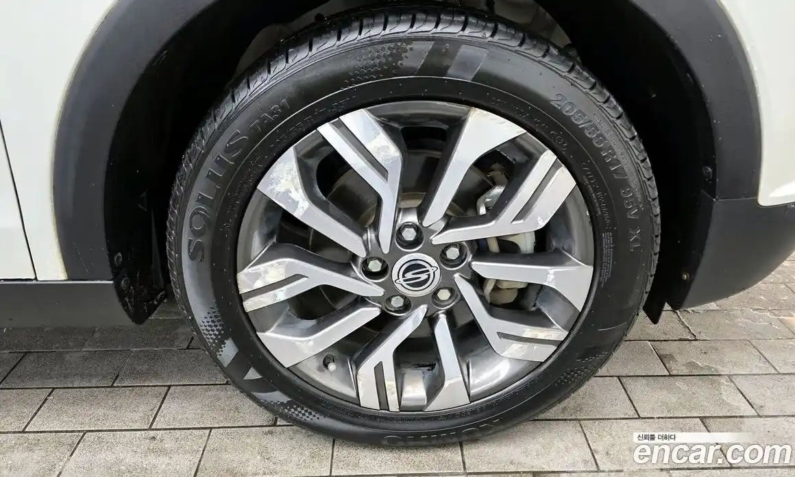SsangYong TIBOLI 2018 1.6 гидро в Москве № 35743, фото 5
