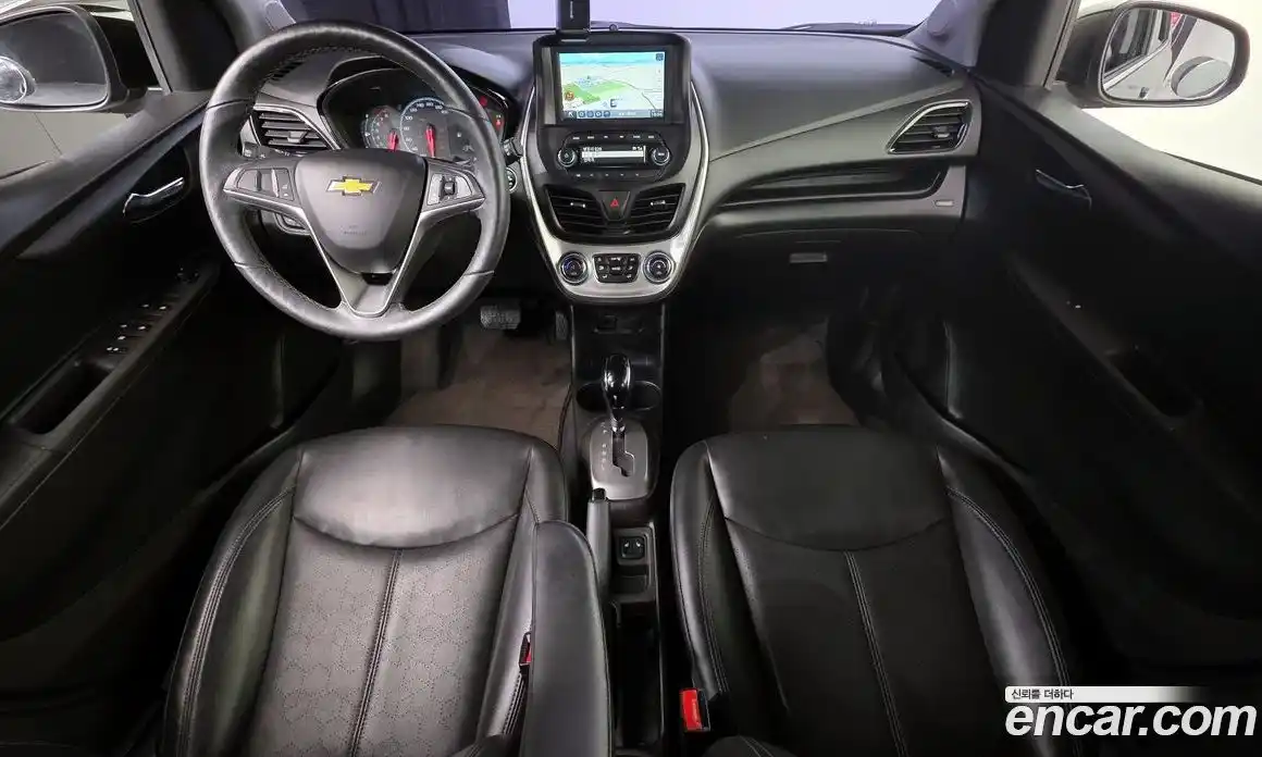 Chevrolet Spark 2015 1.0 гидро в Москве, фото 7