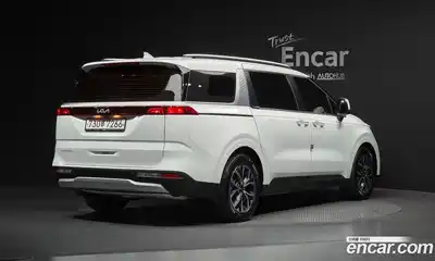 Kia Canival 2023 2.2 гидро в Москве № 54583, миниатюра 2