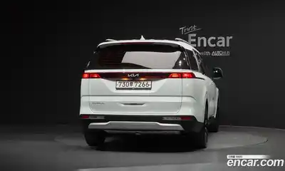 Kia Canival 2023 2.2 гидро в Москве № 54583, миниатюра 4