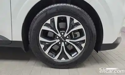 Kia Canival 2023 2.2 гидро в Москве № 54583, миниатюра 5