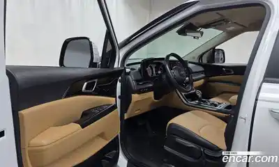 Kia Canival 2023 2.2 гидро в Москве № 54583, миниатюра 10