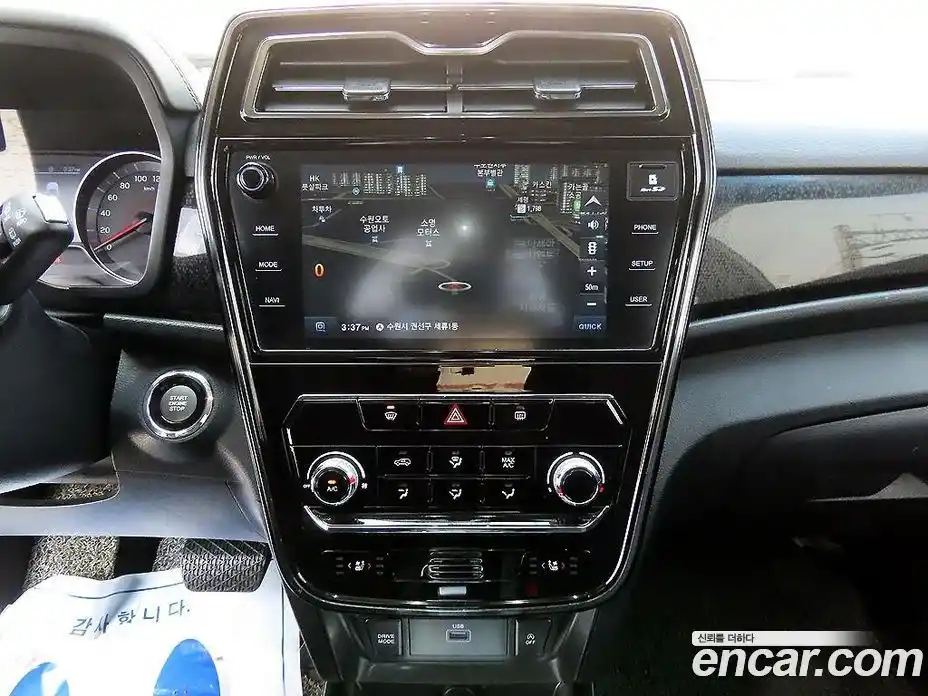 SsangYong TIBOLI 2019 1.6 Автомат в Москве № 818937, фото 14