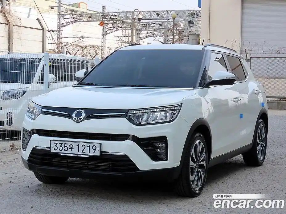SsangYong TIBOLI 2019 1.6 Автомат в Москве № 818937, фото 2