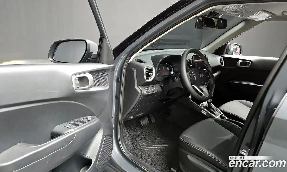 Hyundai Venue 2025 1.6 Автомат в Москве № 853673, фото 11