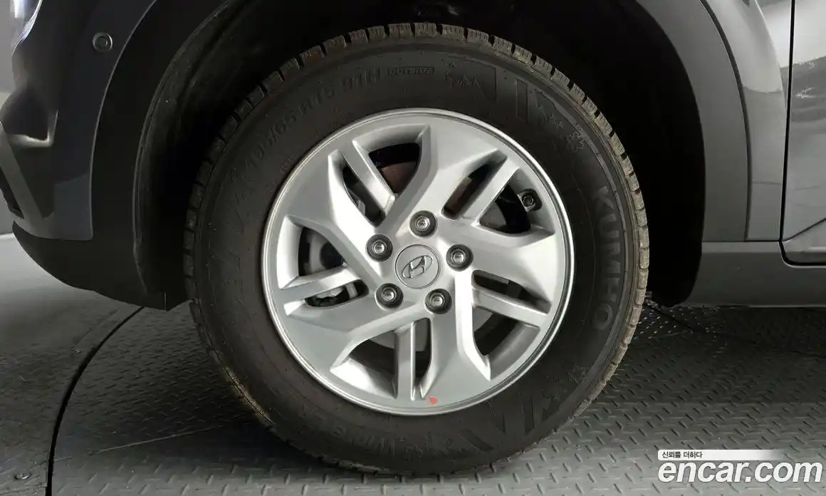 Hyundai Venue 2025 1.6 Автомат в Москве № 853673, фото 5