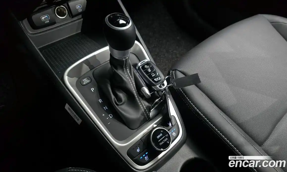 Hyundai Venue 2025 1.6 Автомат в Москве № 853673, фото 9