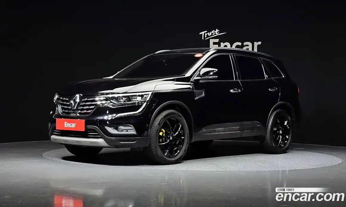 Renault QM6 2017 2.0 Автомат в Москве № 853720, фото 1