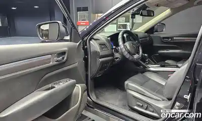 Renault QM6 2017 2.0 Автомат в Москве № 853720, миниатюра 11