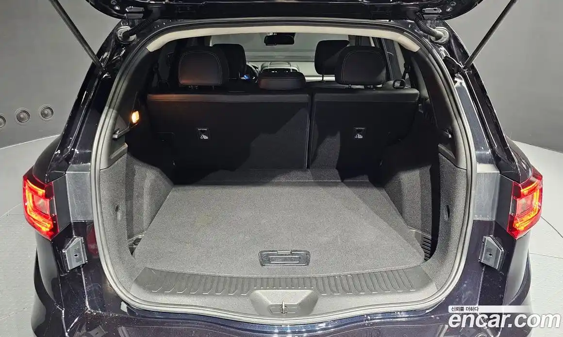 Renault QM6 2017 2.0 Автомат в Москве № 853720, фото 20