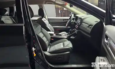 Renault QM6 2017 2.0 Автомат в Москве № 853720, миниатюра 10