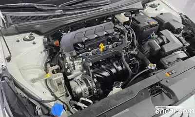 Hyundai Avante 2021 1.6 Автомат в Москве № 854094, миниатюра 6