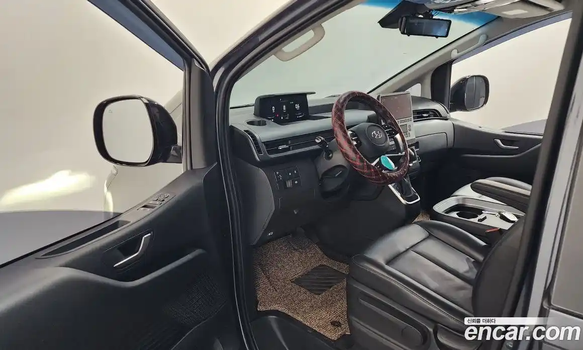 Hyundai Staria 2022 3.5 Автомат в Москве № 854226, фото 10